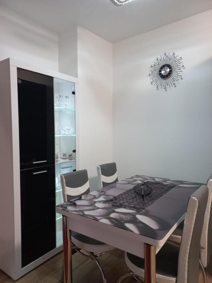 Twins Apartments Čačak المظهر الخارجي الصورة
